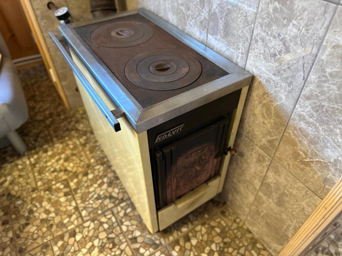 Apartamentai Su Pirtimi クライペダ エクステリア 写真